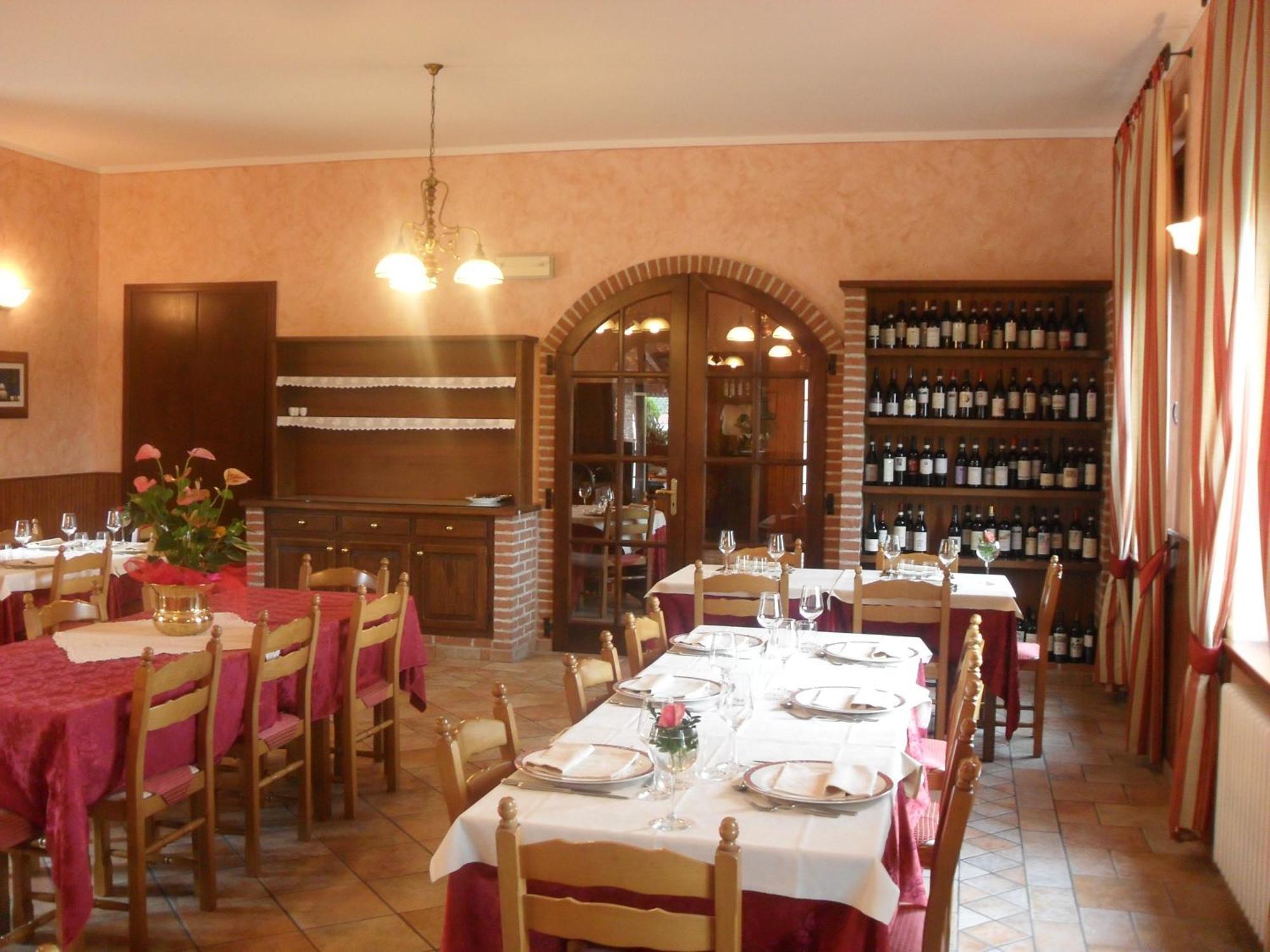 Cravanzana 达毛里齐奥餐厅旅馆酒店 外观 照片